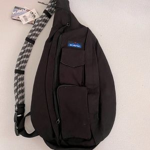 Black Kavu NWT